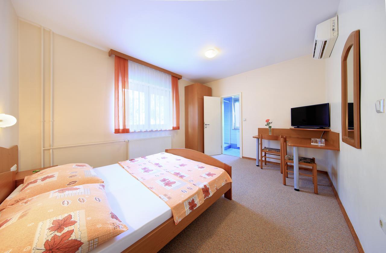 Rooms Sustersic Ljubljana Kültér fotó